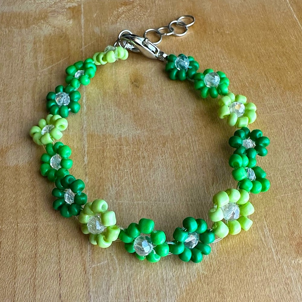 Green Floral Bracelet with Silver Accents